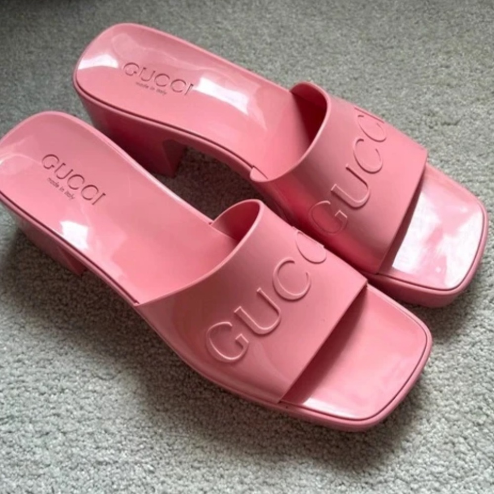 Gucci Blush Pink Jelly Sandals Dusty Rose Box Heels Barbie Block Rubber Style